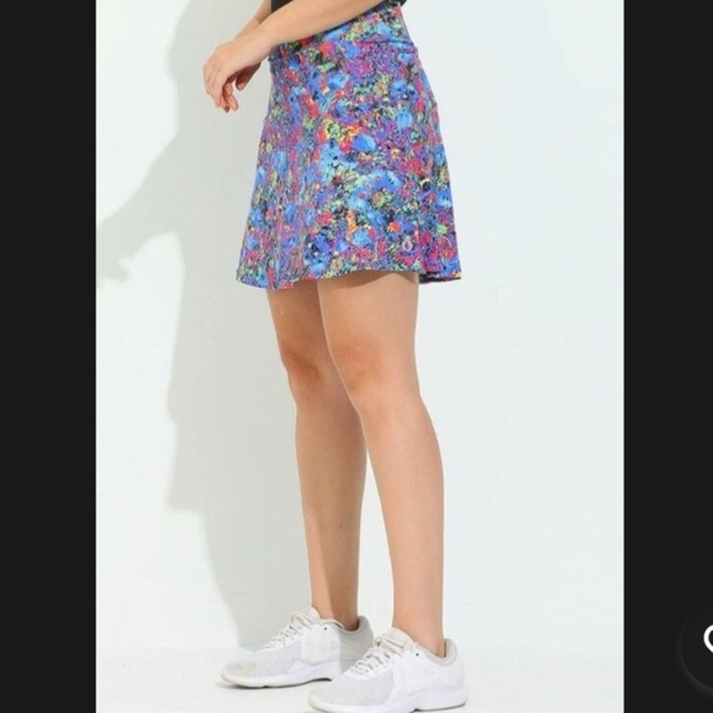 Dona Jo Colorful Floral Women's Skater Skirt